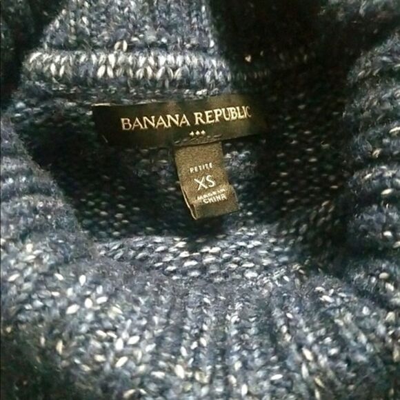 Banana Republic Petite Cozy Oversized Turtleneck Sweater - Picture 6 of 11